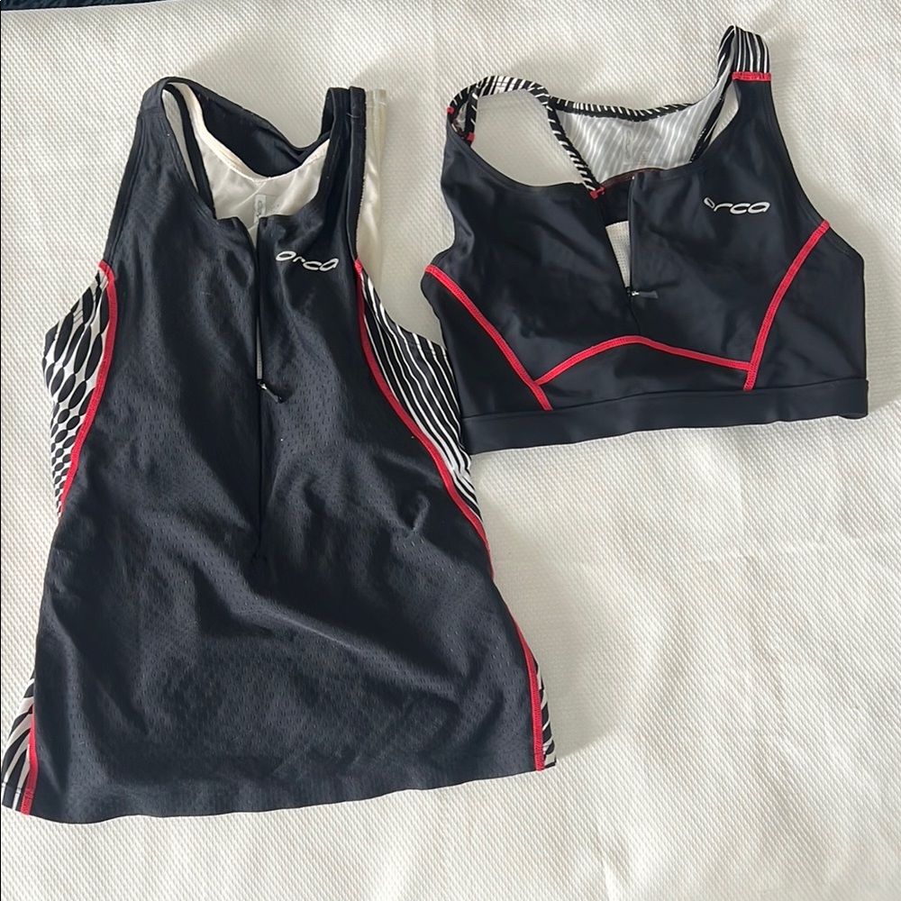 Triathlon Women's Black and Red Swim Tops